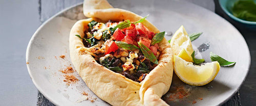 Baharat Venison Pide