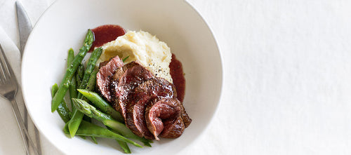 Roast Venison with Boysenberry Sauce